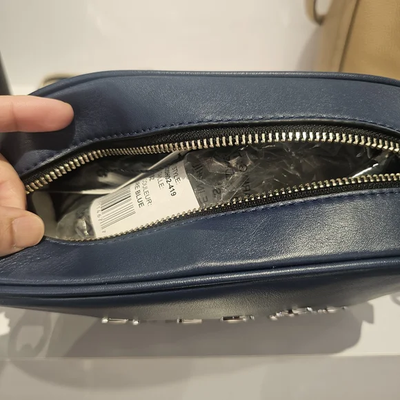 Marc Jacobs Navy Leather Logo Camera Bag